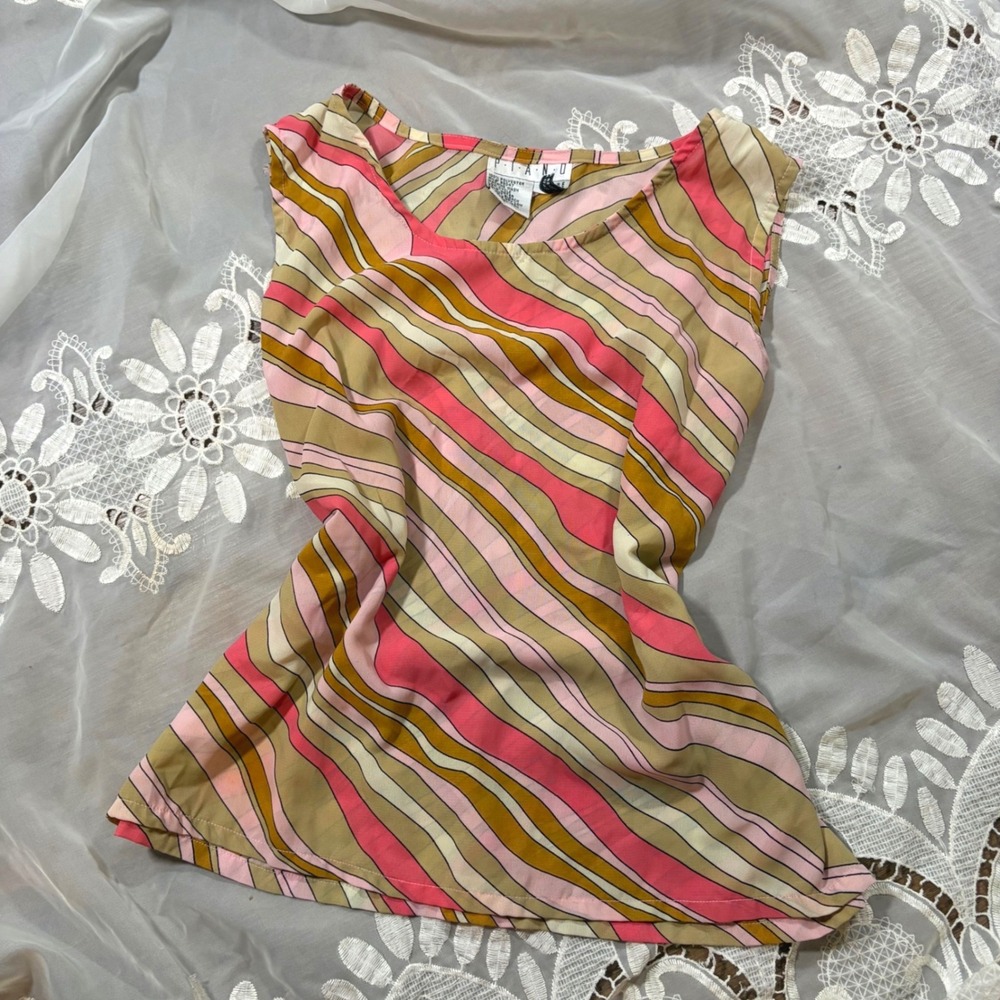 Vintage Y2K Whimsical Piano Pink Tan Wavy Stripe Scoop Neck Top Large
